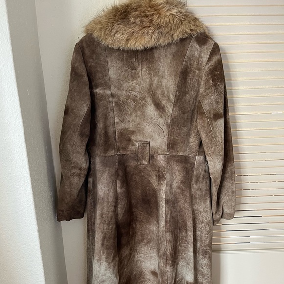 Vintage Beige Fox Fur Collar Suede Leather Coat. - Picture 2 of 4